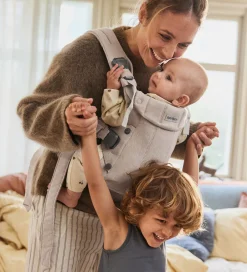 BabyBjörn Bæreseler &Amp; Vikler><noscript><img width=