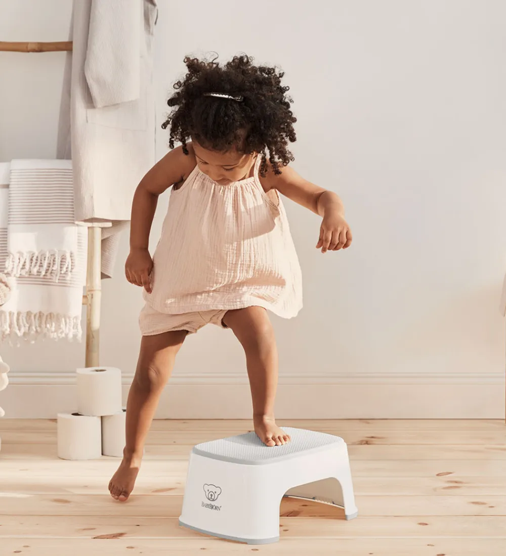 BabyBjörn Skamler|Møbler|Skammel - Hvid/Grå