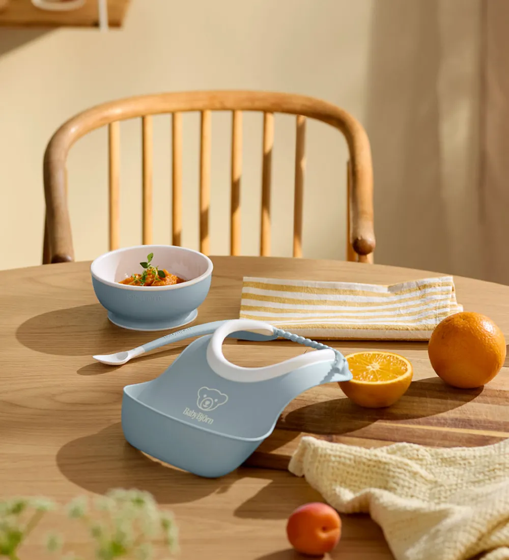 BabyBjörn Spisesæt|Hagesmække>Spisesæt - 3 Dele - Pastelblå