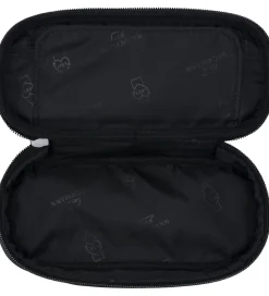 Beckmann Penalhuse>Penalhus - Magic League - Sort