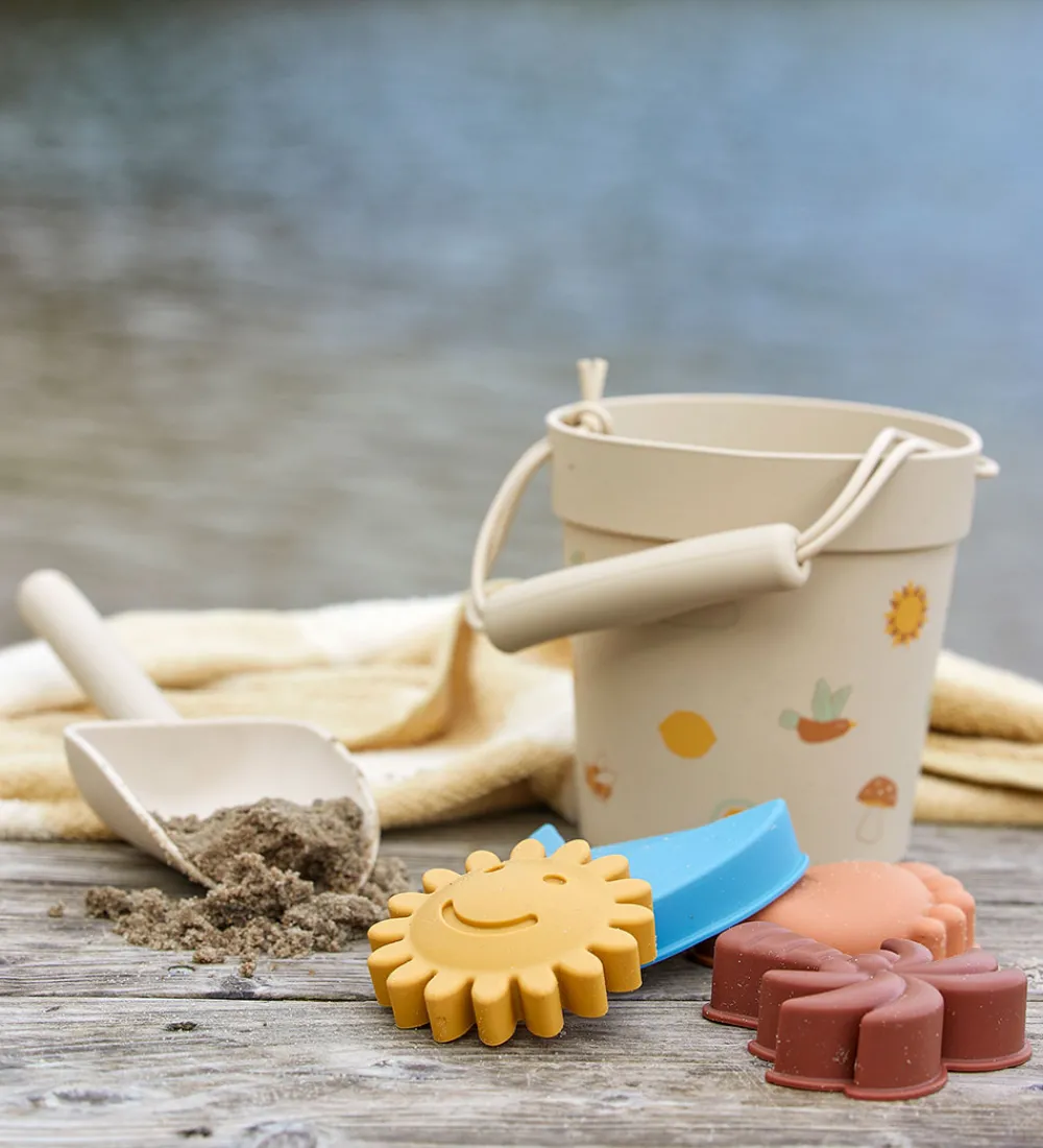 Bloomingville Strandlegetøj|Mini Strandsæt - Agnes - Silikone - Natur