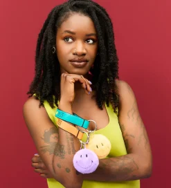 Bon Ton Toys Nøgleringe|Nøglering - 7 cm - Smiley ECO Fuzzy Bag Charm - Yel