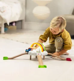 BRIO Brio><noscript><img width=