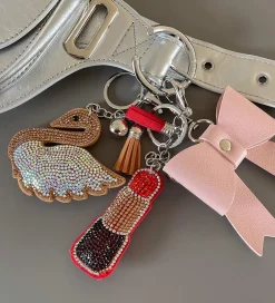 By Stær Nøgleringe>Nøglering - Svane - Guldfarvet/Multi