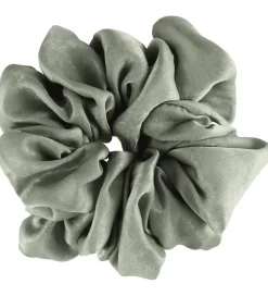 By Stær Scrunchies|Hårelastikker>Scrunchie - Isabella - Støvet Grøn