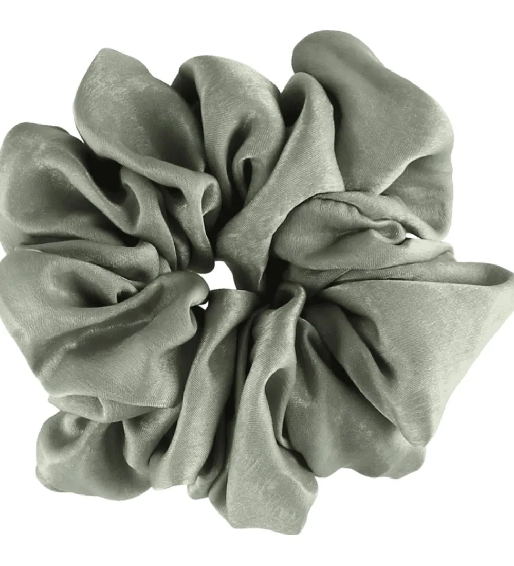 By Stær Scrunchies|Hårelastikker>Scrunchie - Isabella - Støvet Grøn
