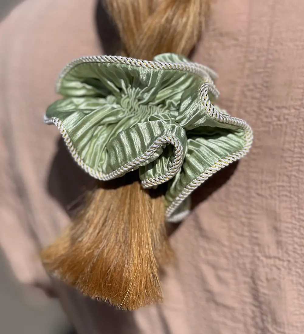 By Stær Hårelastikker|Scrunchie - Lilje - Salvie