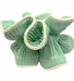 By Stær Scrunchies|Scrunchie - Lilje - Støvet Mint