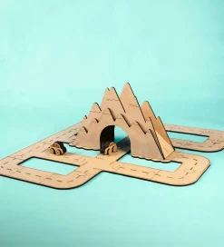 Crateit Trælegetøj>Kreasæt - Town - Træ - Rundt Om Bjerget - 31 Del