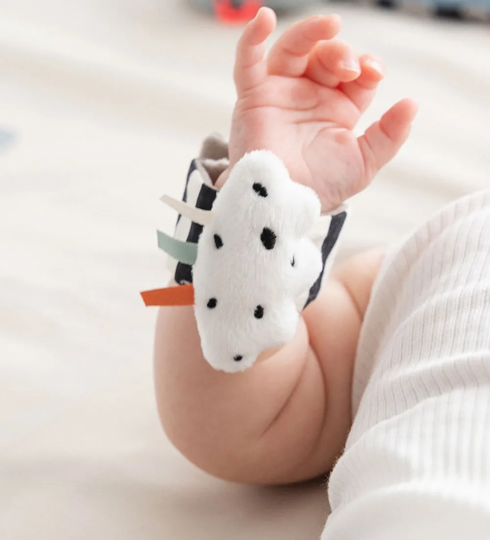 Done by Deer Gribelegetøj|Håndledsranglesæt - 2-pak - Happy Clouds - Blå