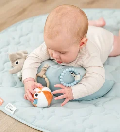 Done by Deer Aktivitetslegetøj>Pude m. Aktivitetslegetøj - Playground - Blå