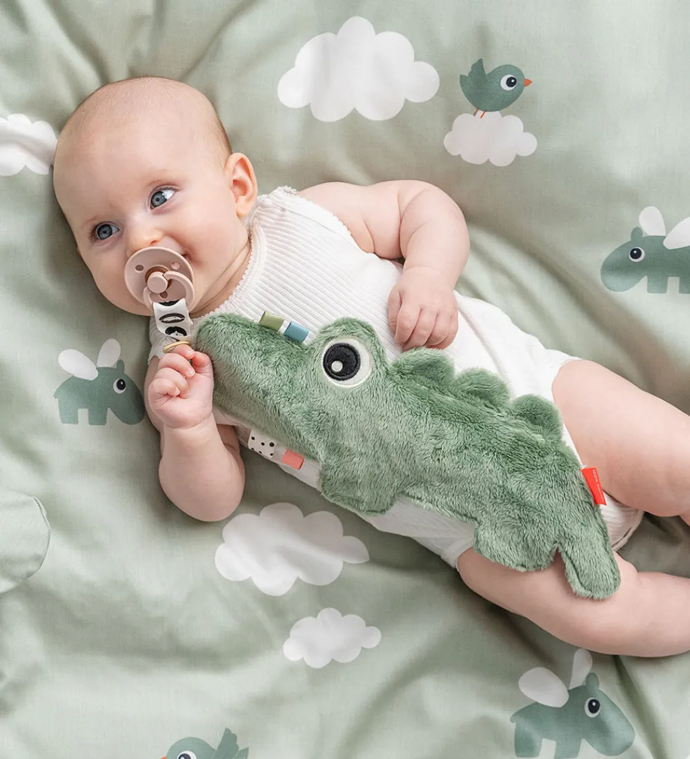 Done by Deer Sutteklude Og Nusseklude>Sutteklud - Cozy Friend Croco - Grøn