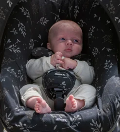 Dooky Autostole|Universelle Puder - Romantic Leaves - Sort