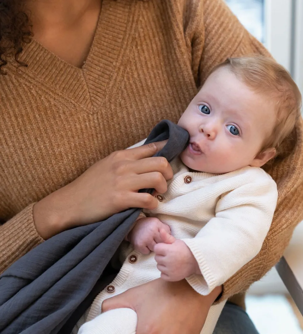 Doomoo Bideringe|Stofbleer|Ammetæppe m. Bidering - Musselin - 100x85 cm - Grå