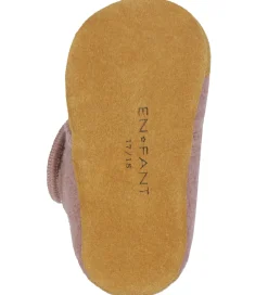 En Fant Hjemmesko><noscript><img width=