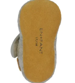 En Fant Hjemmesko><noscript><img width=