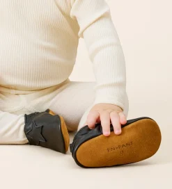 En Fant Skindfutter|Skindfutter - Sort