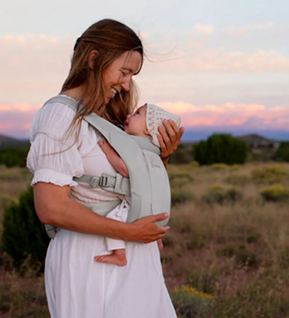 Ergobaby Bæreseler &Amp; Vikler>Bæresele - Embrace - Soft Air Mesh - Soft Grey