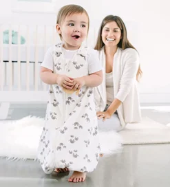 Ergobaby Soveposer></noscript>Sovepose - On The Move - Medium - Cozy - Elefant