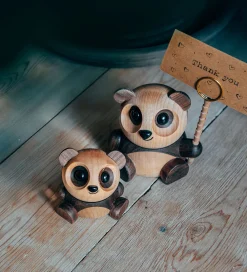 FableWood Pyntefigurer></noscript>Panda - Pom Pom - 6 cm - Natur