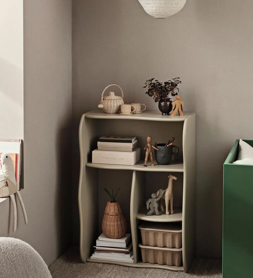 Ferm Living Skabe Og Reoler>- Bogreol - Slope - 66x36x95 cm - Cashmere