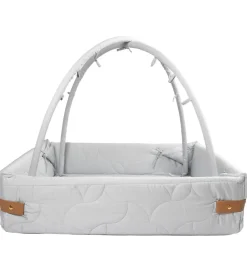 Filibabba Babylegetøj|Aktivitetsstativer>Aktivitetsnest - Soft Quilt - Pearl Blue