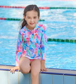 Funkita Svømmetøj|Svømning|Badebluse - Zippy Rash Vest - UV50+ - Tickle Pink