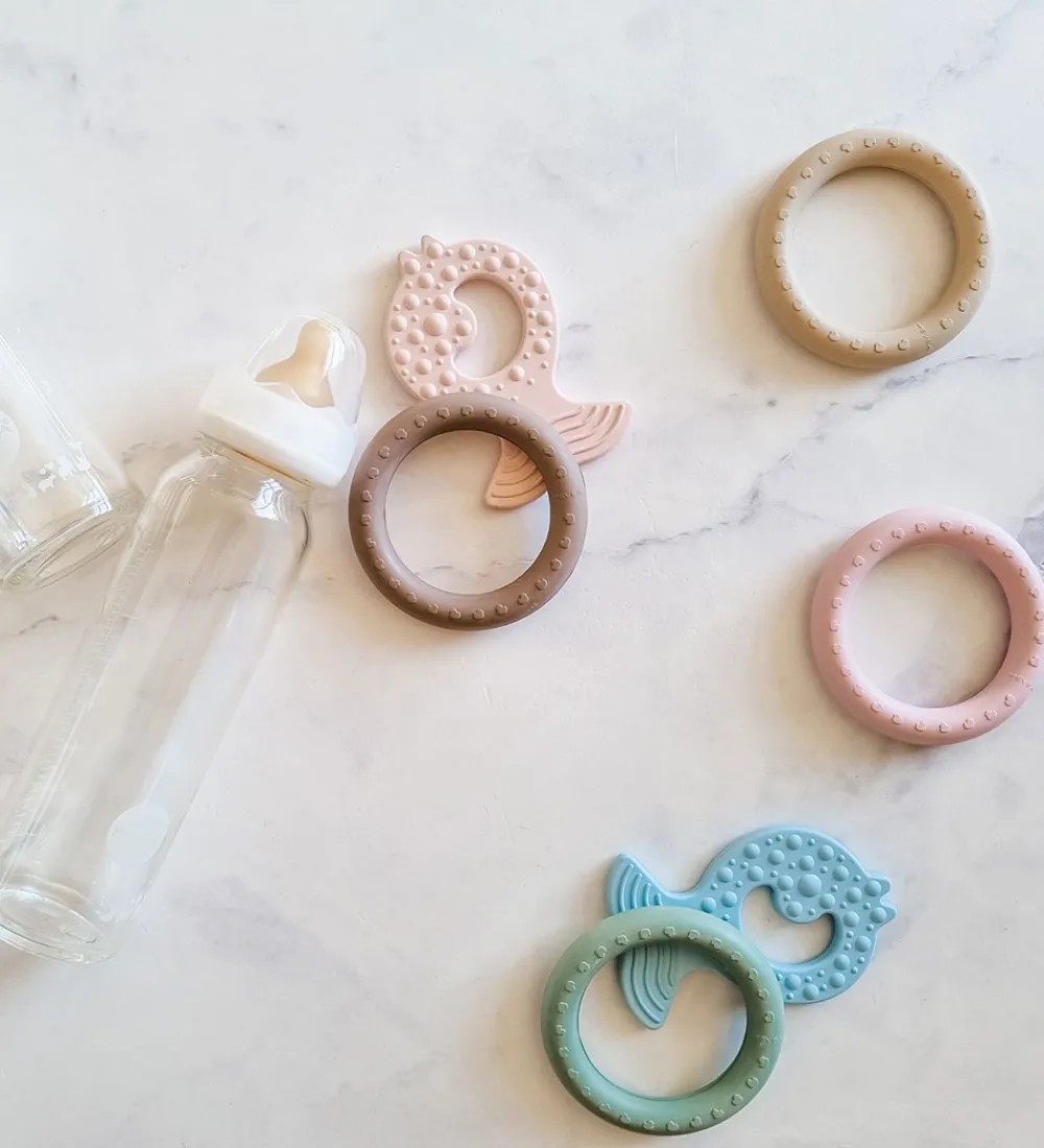 Hevea Bideringe|Babylegetøj|Bideringe - 2-pak - Powder Pink & Tan Beige