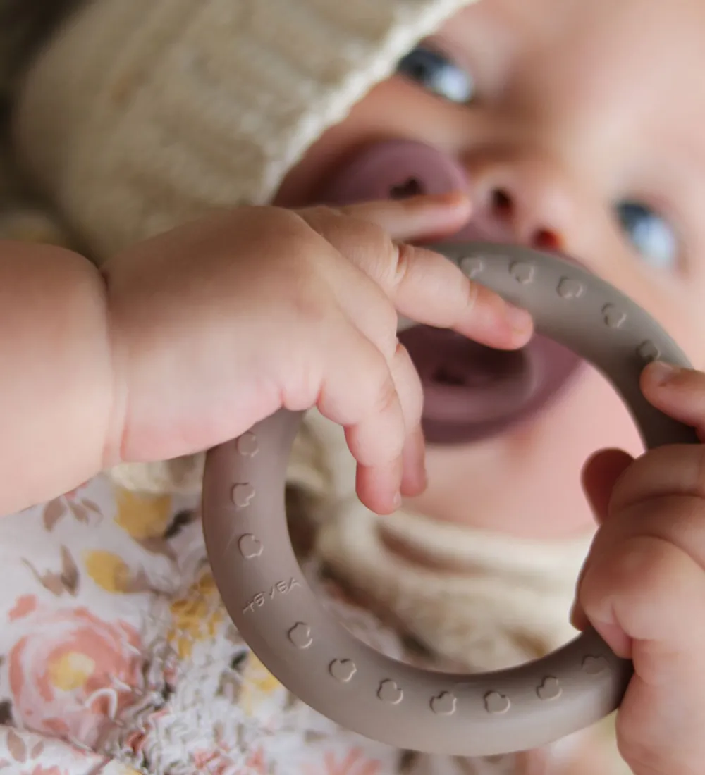 Hevea Bideringe|Babylegetøj|Bideringe - 2-pak - Powder Pink & Tan Beige