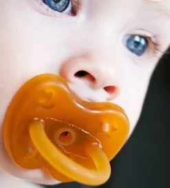 Hevea Sutter></noscript>Sutter - 3-36 mdr - 2-pak - Naturgummi - Amber Sand