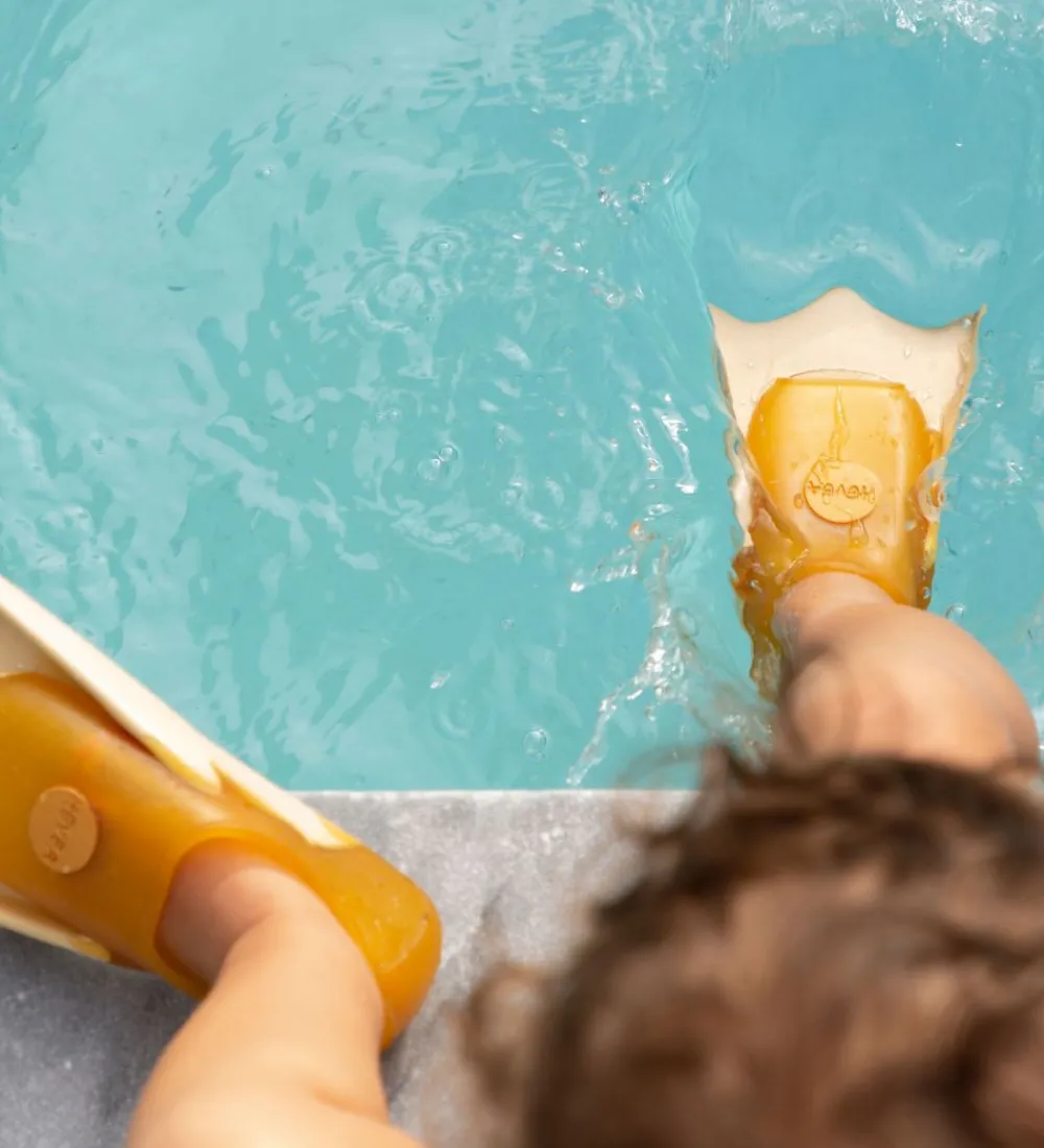 Hevea Svømmefødder>Svømmefødder - Naturgummi - Sand