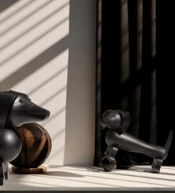 Kay Bojesen Pyntefigurer|Træfigur - Gravhund - Lille - Mørk Bejdset Eg