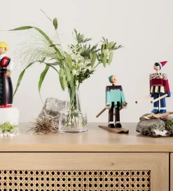 Kay Bojesen Pyntefigurer|Julepynt|Træfigur - Skiløber Datti - Pige 15,5 cm - Blå/Multi