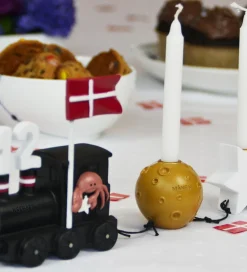 Kids by Friis Fødselsdagstoge>Fødselsdagstog - Stjernetegn/Planet - Krebsen