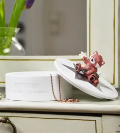 Kids by Friis Smykkeskrin></noscript>Smykkeskrin - Skytten