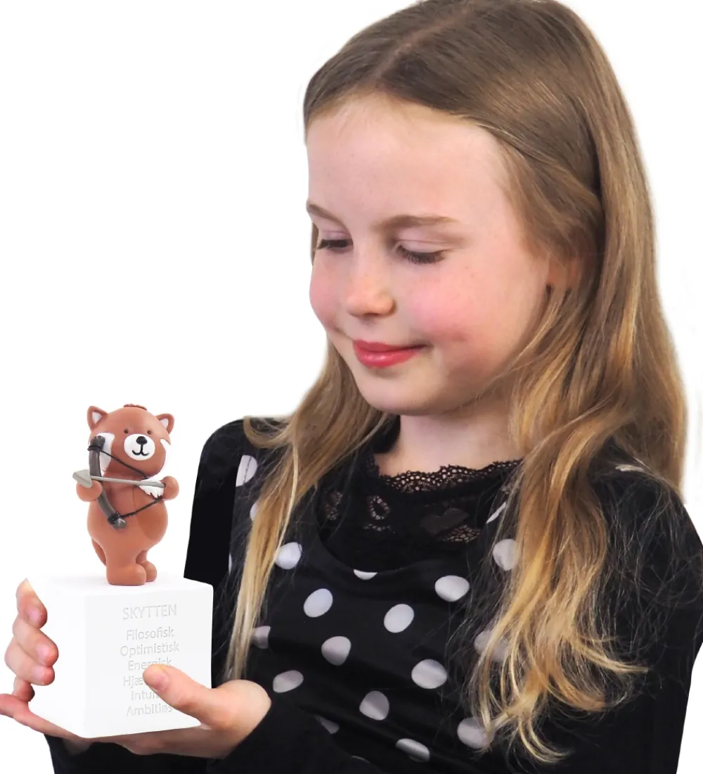 Kids by Friis Sparegrise>Sparebøsse - 6x6x14 cm - Skytten