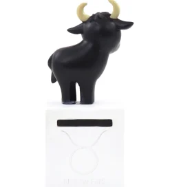 Kids by Friis Sparegrise>Sparebøsse - 6x6x14 cm - Tyren