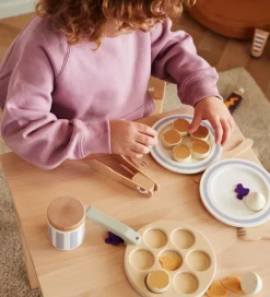 Kids Concept Legemad></noscript>Pandekagesæt - Træ