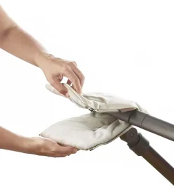 KongWalther Barnevognshandsker></noscript>Barnevognshandsker - Østerbro - Creme Fur