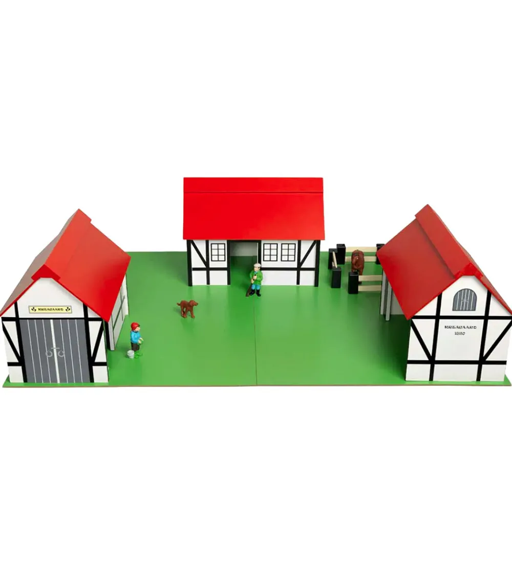 Krea Trælegetøj|Bondegård - Træ - 77x53 cm - Hvid/Rød