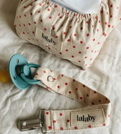 Lalaby Sutter|Suttesnor - Red Dot