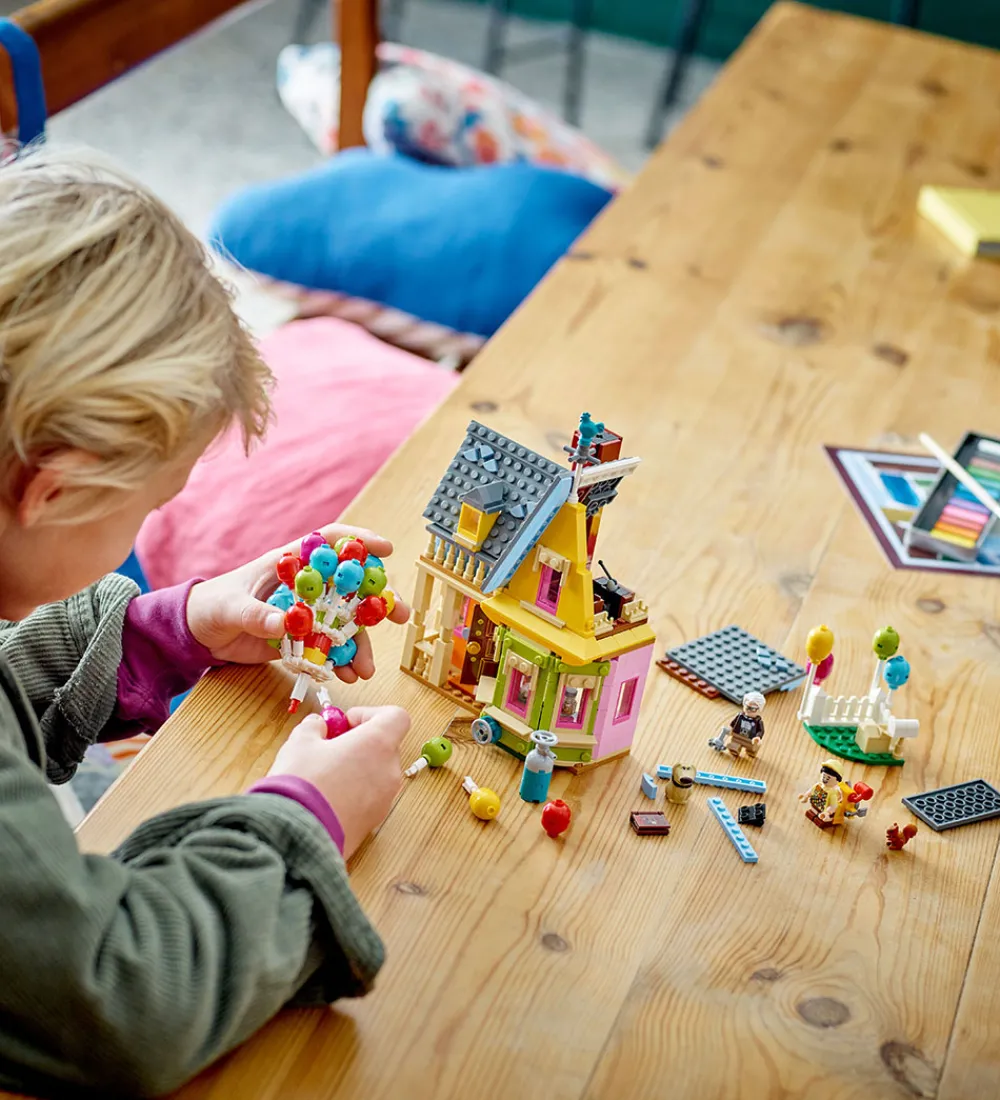 LEGO® Lego®|Byg Og Klodser>Disney - Huset fra "Op" 43217 - 598 Dele