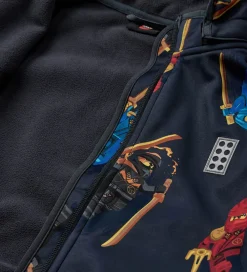 Børn LEGO® Wear Softshell|LEGO® Ninjago Softshelljakke - LWSaku 602 - Koksgrå m. Ninjaer