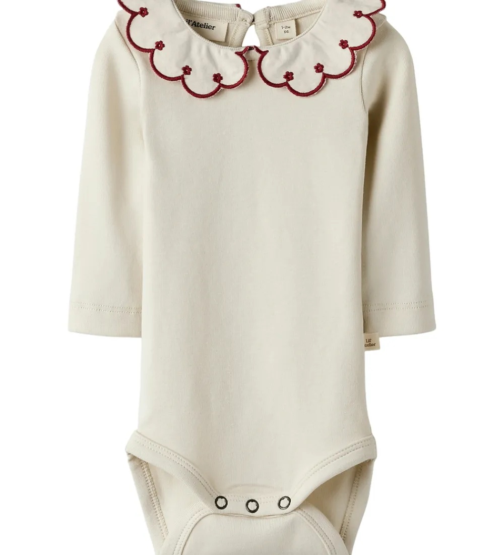 Børn Lil Atelier Bodyer>Lil' Atelier Body L/Æ - NmfFundo - Turtledove/ Red Dahila
