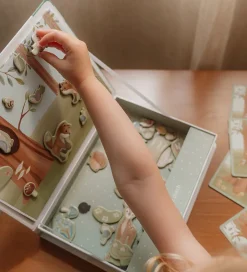 Little Dutch Magnetlegetøj></noscript>Magnetisk Legebræt - Forest Friends