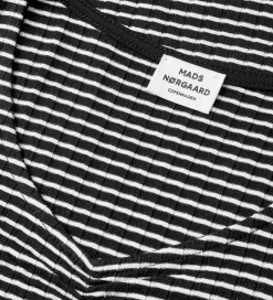 Børn Mads Nørgaard Kjoler>Kjole - Rib - Viskose - Tikina - Black/Vanilla Ice