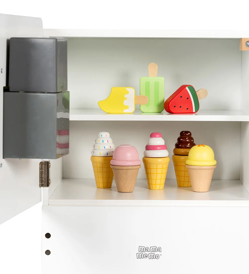 MaMaMeMo Legekøkken Og Legemøbel|Køle-/Fryseskab m. Ismaskine - Hvid