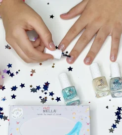 Miss Nella Neglelak><noscript><img width=