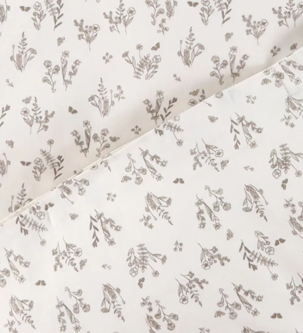 Müsli Sovetid|Sengetøj>Sengetøj - Junior - Floral - Balsam Cream/Walnut