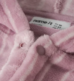 Børn Name It Badekåber></noscript>Badekåbe - Velour - NmfRose - Keepsake Lilac